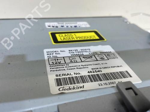 radio-toyota-yaris-_p9_-2005-2006-2007-2008-2009-2010-2011-2012-2013-2014-37320019 main image