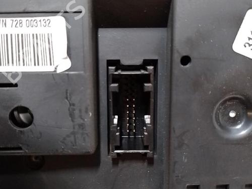 Instrument cluster BMW 3 (E90) 330 d | BP37305258C47 - Image 4