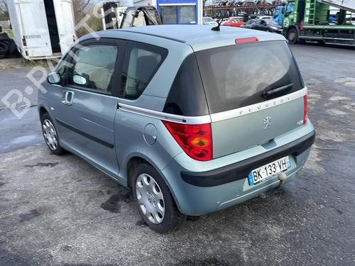 Left taillight PEUGEOT 1007 (KM_) 1.4 HDi | BP37329648C34 - Image 9