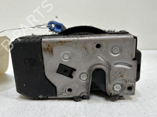 Front right lock RENAULT TRAFIC II Van (FL) 2.0 dCi 115 (FL01, FL0U, FL00, FL0H, FL0M) | BP37323956C97 - Image 2