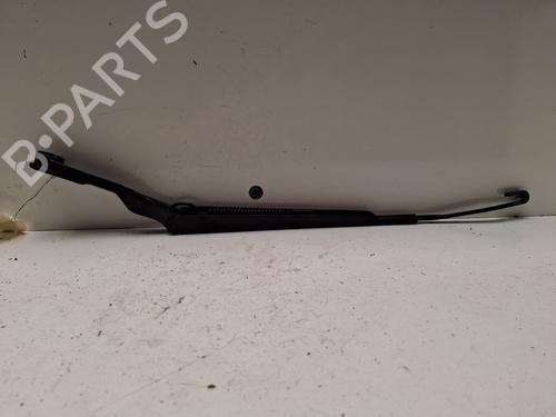 Used Front windshield wiper arm Front windshield wiper arm 37325363 37325363