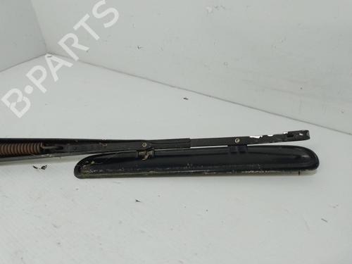 Used Front windshield wiper arm Front windshield wiper arm 37323661 37323661