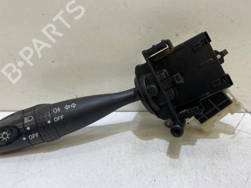 switch-toyota-yaris-_p1_-1999-2000-2001-2002-2003-2004-2005-37319898 main image
