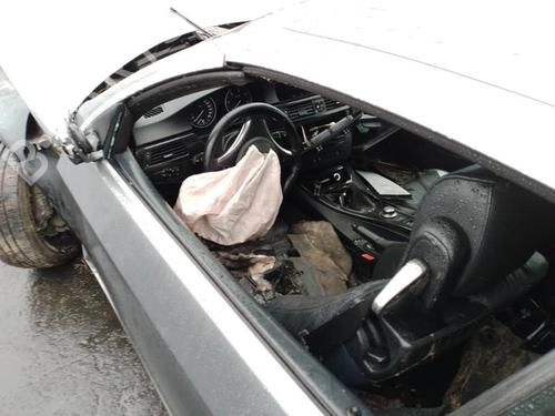 Washer pump BMW 3 Convertible (E93) 325 d | BP37330140E24 - Image 6