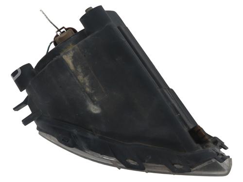 right-front-fog-light-lexus-gs-_s19_-2005-2006-2007-2008-2009-2010-2011-2012-37337636 main image