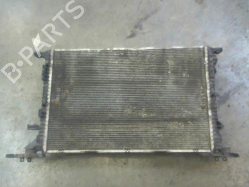 Used Water radiator Water radiator 37618679 37618679