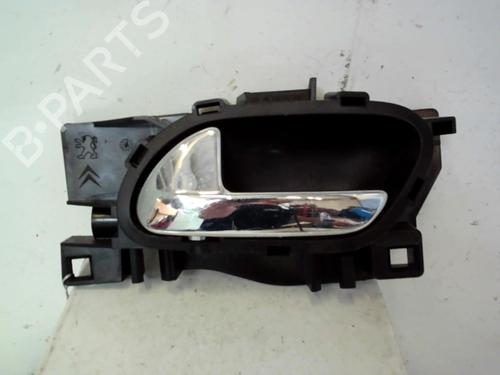 Used Rear left interior door handle Rear left interior door handle 37305295 37305295