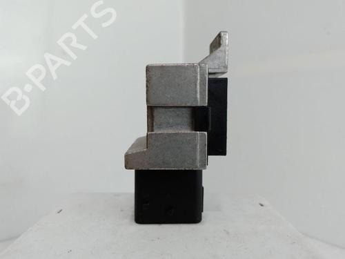 electronic-module-citroen-c5-iii-rd_-2008-2009-2010-2011-2012-2013-2014-2015-2016-2017-37318422 main image