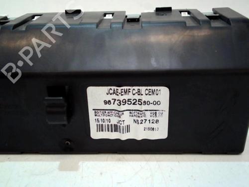 display-monitor-citroen-c4-ii-nc_-2009-37310110 main image