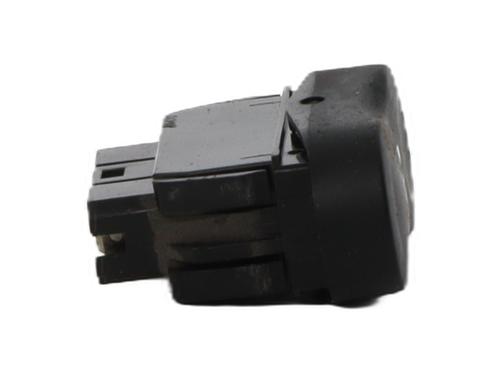 Venstre fortil elrude kontakt Venstre fortil elrude kontakt DACIA SANDERO 1.2 16V (75 hp) 37332503 37332503