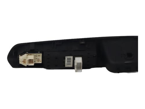 left-front-window-switch-kia-ceed-sw-ed-2007-2008-2009-2010-2011-2012-40015329 main image