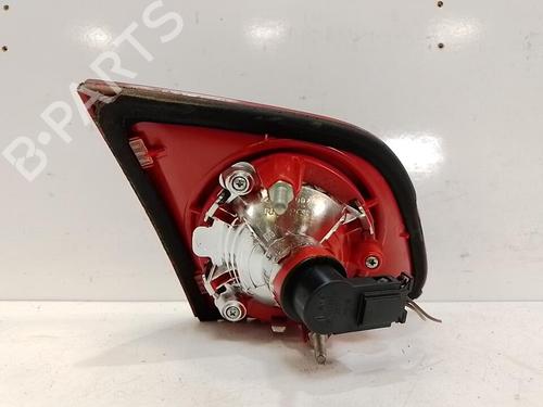 right-tailgate-light-vw-passat-b6-3c2-2005-2006-2007-2008-2009-2010-2011-37316655 main image