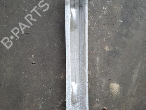 Refuerzo paragolpes delantero Refuerzo paragolpes delantero 37622097 37622097