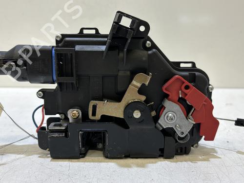 front-right-lock-vw-golf-plus-v-5m1-521-2004-2005-2006-2007-2008-2009-2010-2011-2012-2013-37326896 main image