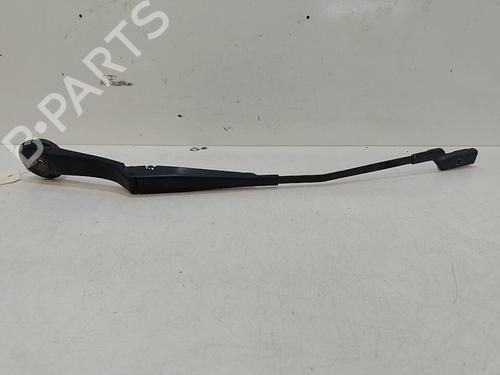 front-windshield-wiper-arm-ford-focus-iii-2010-2011-2012-2013-2014-2015-2016-2017-2018-2019-2020-37313320 main image