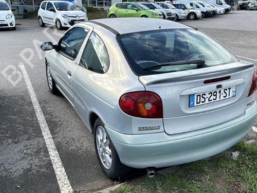 Brugte RENAULT MEGANE I Coach (DA0/1_) 1.6 16V (DA0B, DA04, DA11) 4802709