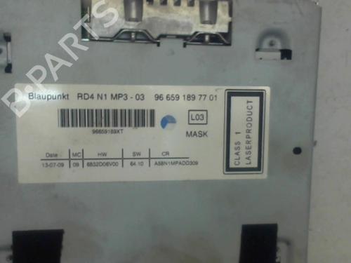 Used Radio Radio 37304974 37304974