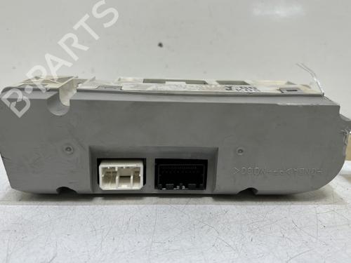 Used Climate control Climate control 37323672 37323672