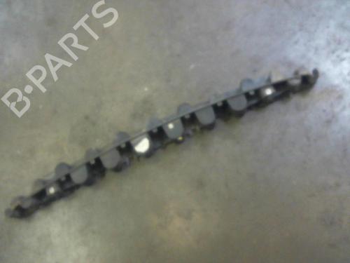 Used Rear bumper reinforcement Rear bumper reinforcement 37618464 37618464