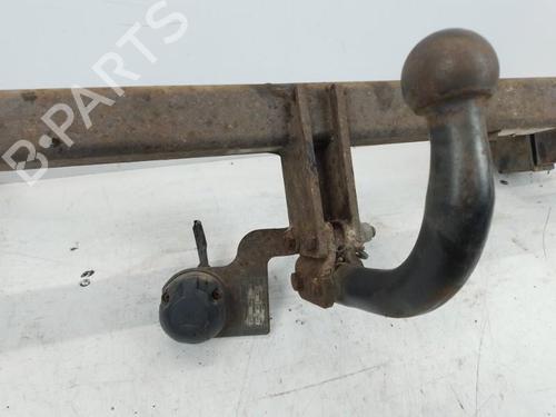 Used Tow ball/Mechanism Tow ball/Mechanism 37621197 37621197