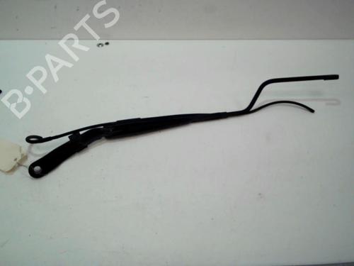 Used Front windshield wiper arm Front windshield wiper arm 37309205 37309205