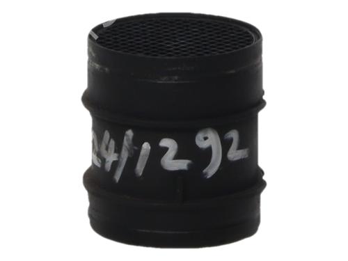 Mass air flow sensor IVECO DAILY IV Van 35C15 V, 35C15 V/P | BP39934052M95 - Image 2