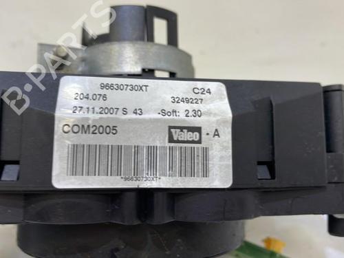 Used Steering column stalk Steering column stalk PEUGEOT 207 (WA_, WC_) 1.4 HDi (68 hp) 37320203 37320203