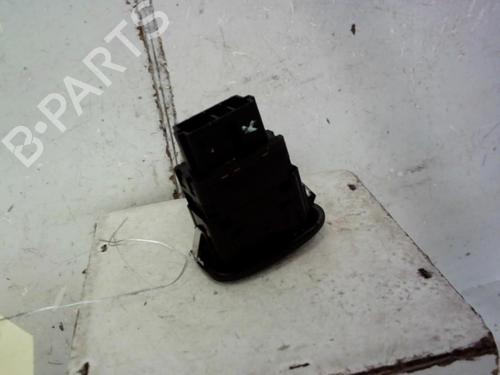 Right front window switch PEUGEOT 1007 (KM_) 1.4 | BP37301145I26 - Image 2