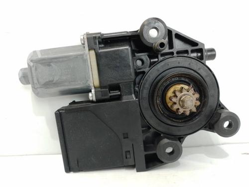 right-front-window-motor-renault-megane-iii-hatchback-bz01_-b3_-2008-37315187 main image