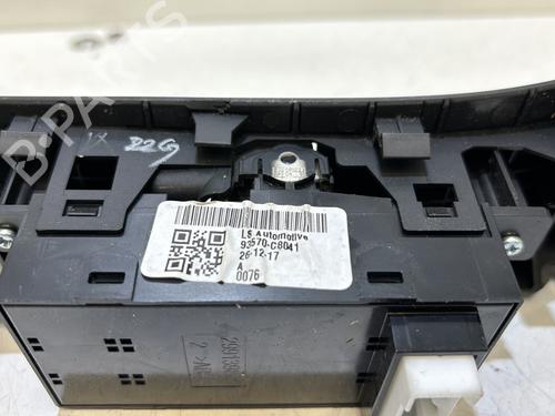 Left front window switch HYUNDAI i20 II (GB, IB) 1.2 | BP37326614I27 - Image 2