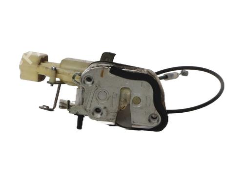 rear-left-lock-toyota-yaris-_p1_-1999-2000-2001-2002-2003-2004-2005-37332838 main image