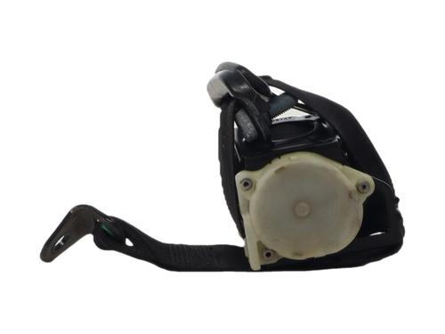 rear-left-seatbelt-mercedes-benz-c-class-coupe-cl203-2001-2002-2003-2004-2005-2006-2007-2008-2009-2010-2011-37617910 main image