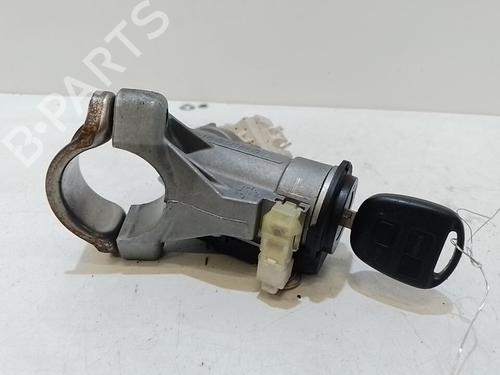 ignition-barrel-toyota-yaris-_p13_-2010-2011-2012-2013-2014-2015-2016-2017-2018-2019-2020-37317165 main image