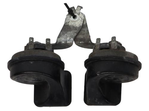 horn-mercedes-benz-c-class-w204-2007-2008-2009-2010-2011-2012-2013-2014-2015-37332234 main image