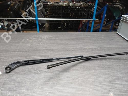 Front windshield wiper arm CITROËN DS5 2.0 HDi 165 | BP37320788C143 - Image 2