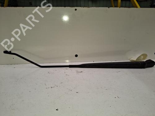 front-windshield-wiper-arm-peugeot-1007-km_-2005-37329644 main image