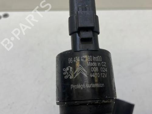Used Washer pump Washer pump 37320702 37320702