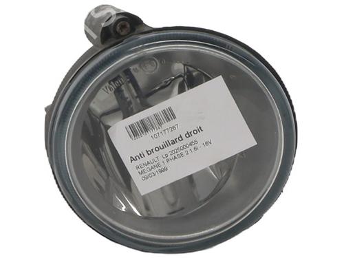 right-front-fog-light-renault-megane-i-ba01_-1995-1996-1997-1998-1999-2000-2001-2002-2003-2004-37333679 main image