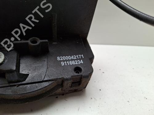 Front right lock RENAULT TRAFIC II Van (FL) 2.0 dCi 90 (FL0H, FL00, FL01, FL0M, FL0P, FL0S) | BP37325658C97 - Image 2