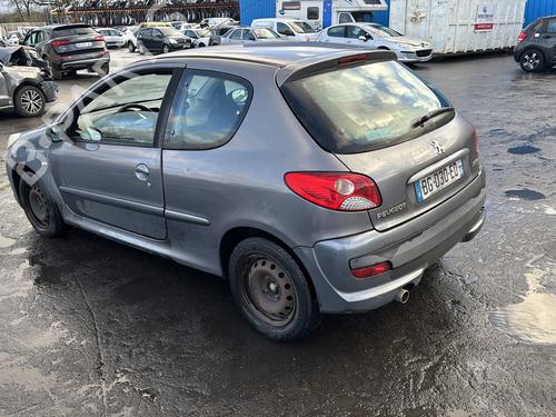 Fuse box PEUGEOT 206+ (2L_, 2M_) 1.4 HDi eco 70 | BP37330267E1  - Image 14