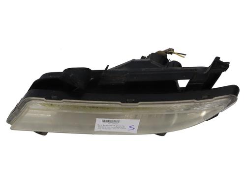 left-front-fog-light-ssangyong-kyron-2005-2006-2007-2008-2009-2010-2011-2012-2013-2014-37329572 main image