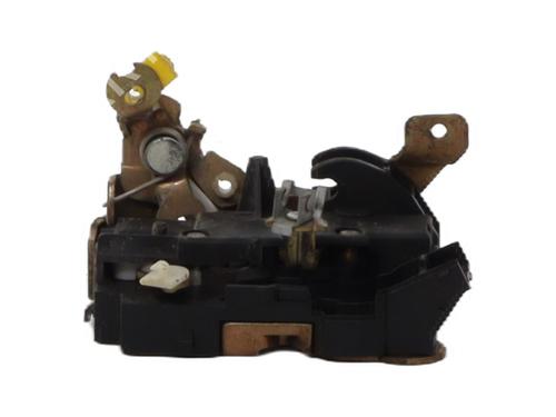 front-right-lock-renault-kangoo-express-fc01_-1997-37332490 main image