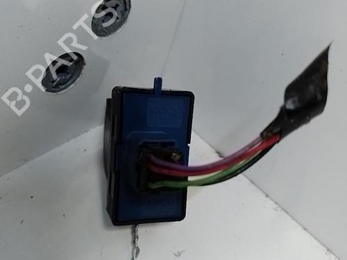 right-front-window-switch-citroen-nemo-mpv-2009-37301759 main image