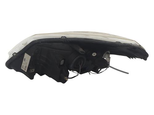 right-headlight-dacia-sandero-2008-37339302 main image