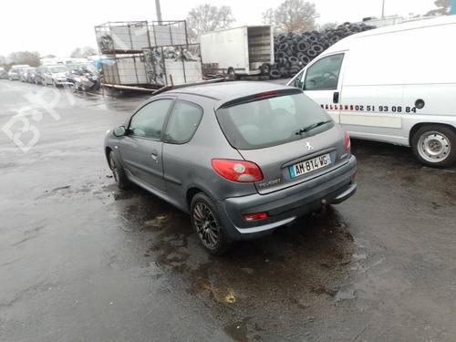Fuse box PEUGEOT 206+ (2L_, 2M_) 1.4 HDi eco 70 | BP37320193E1 - Image 4