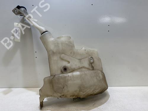 Used Windscreen washer tank Windscreen washer tank 37622823 37622823