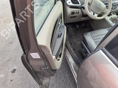 Used Parts RENAULT GRAND SCÉNIC III (JZ0/1_)  1.9 dCi (JZ0J, JZ0N, JZ1K, JZ1S)  4804581