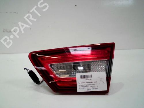 reverse-light-renault-clio-iv-bh_-2012-2013-2014-2015-2016-2017-2018-2019-2020-2021-37306098 main image