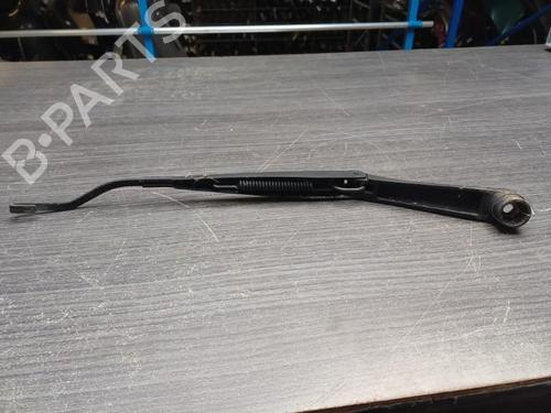 Used Front windshield wiper arm Front windshield wiper arm 37320118 37320118