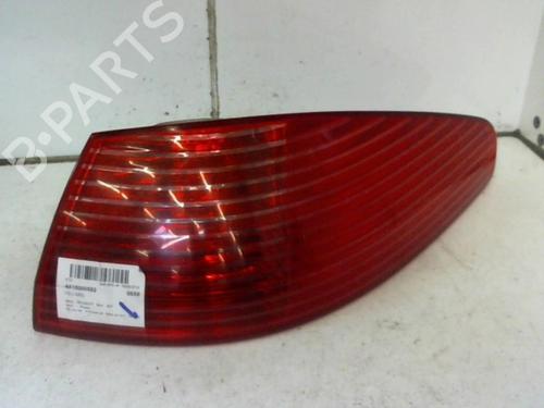 Right taillight PEUGEOT 607 (9D, 9U) 2.2 HDi | BP37296187C35 - Image 2